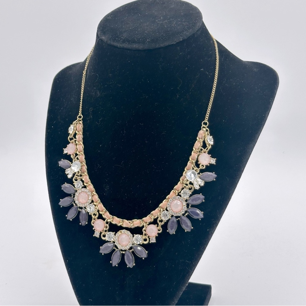 Women’s pink and purple gold tone necklace